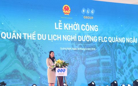 Bà Hương Trần Kiều Dung - Tổng Giám đốc Tập đoàn FLC phát biểu tại Lễ khởi công dự án.